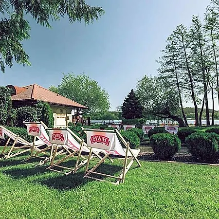Hotel Barlinek فندق 3*