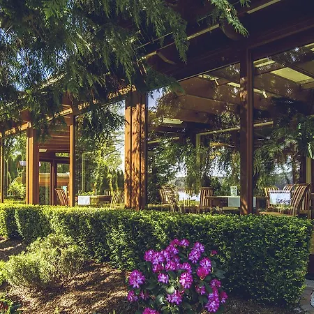 Hotel Hotel Barlinek Nad Jeziorem Wellness And Spa 3*