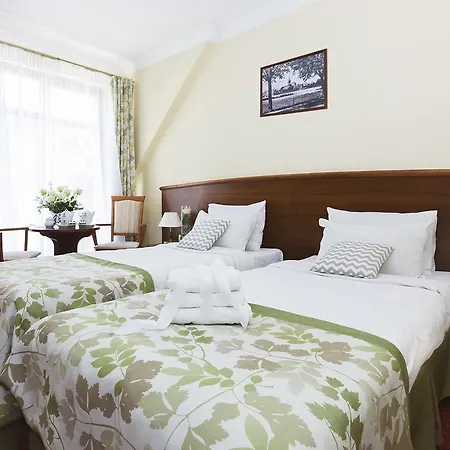 Hotel Barlinek Nad Jeziorem Wellness And Spa 3*