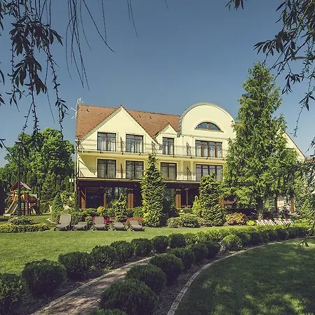 Hotel Barlinek Nad Jeziorem Wellness And Spa 3*
